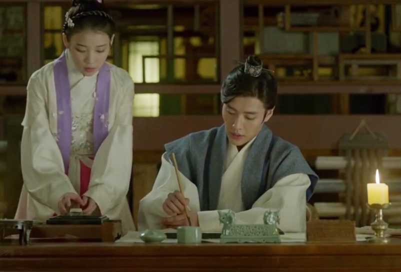 韓劇藝術史──書桌上的異獸筆架