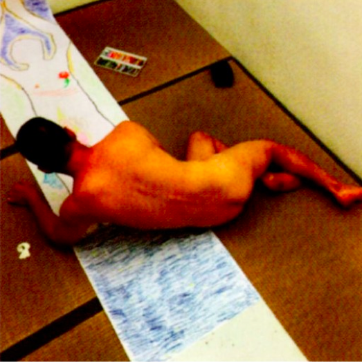 在圖文之間「洞」視男體情慾