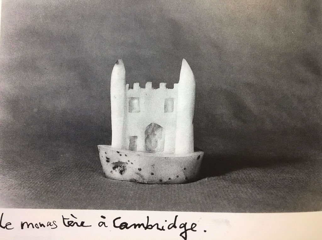 偽閉關、真微觀的攝影創作