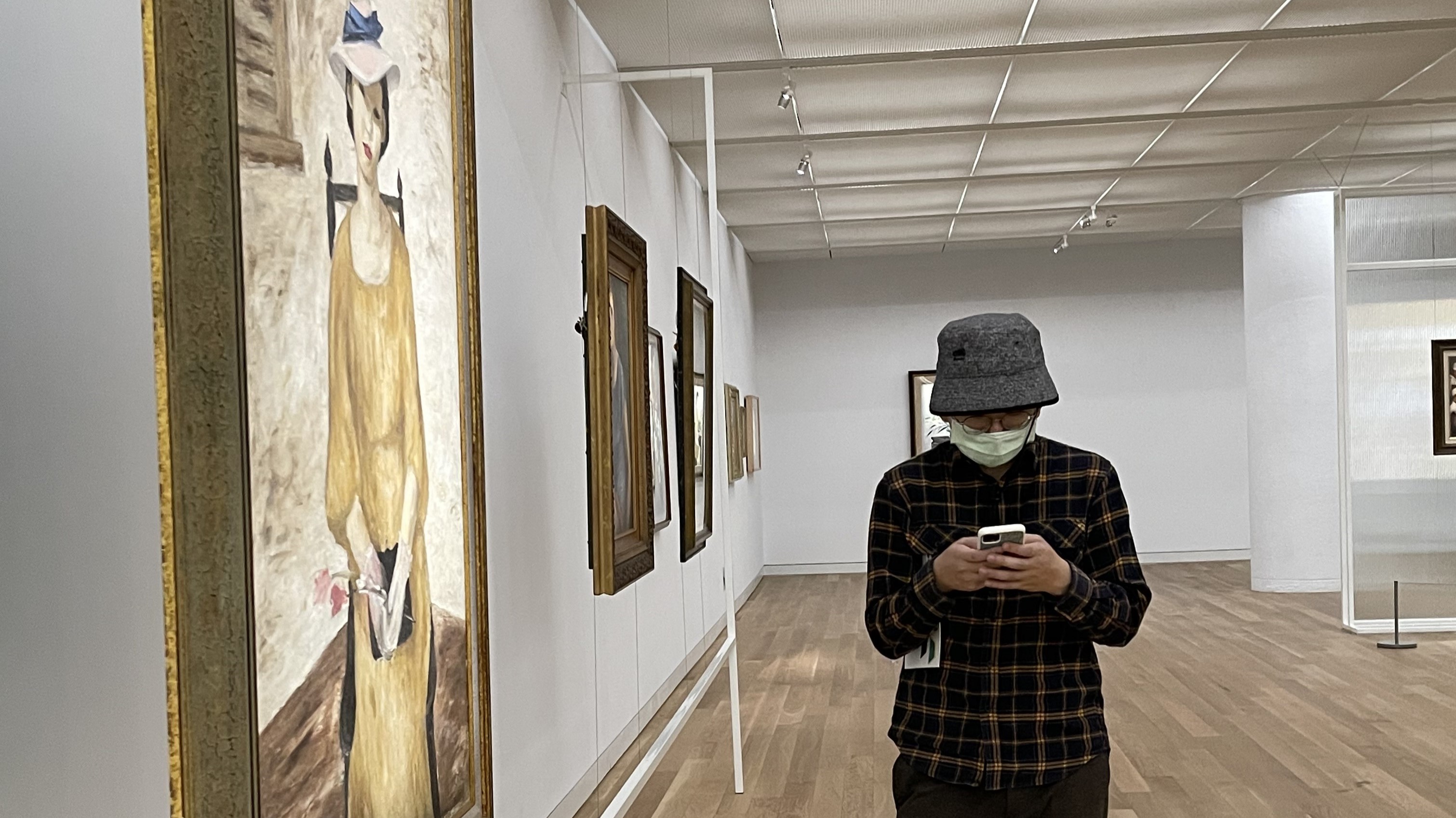 在時代的裂縫中挖掘與補遺：專訪撰稿人劉錡豫