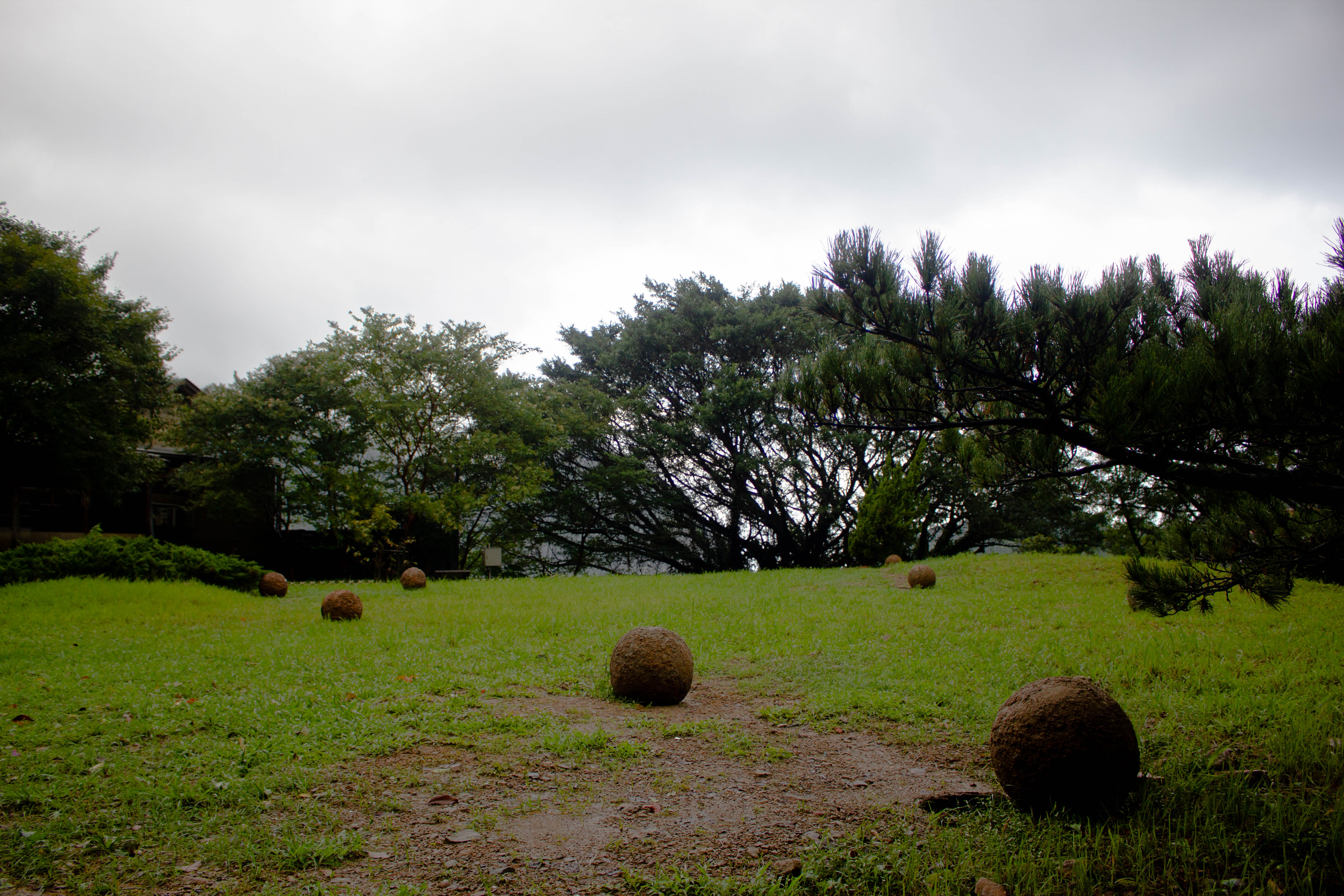淘金熱轉身後的山城夢尋——從「夢十夜」看王煜松《無極》